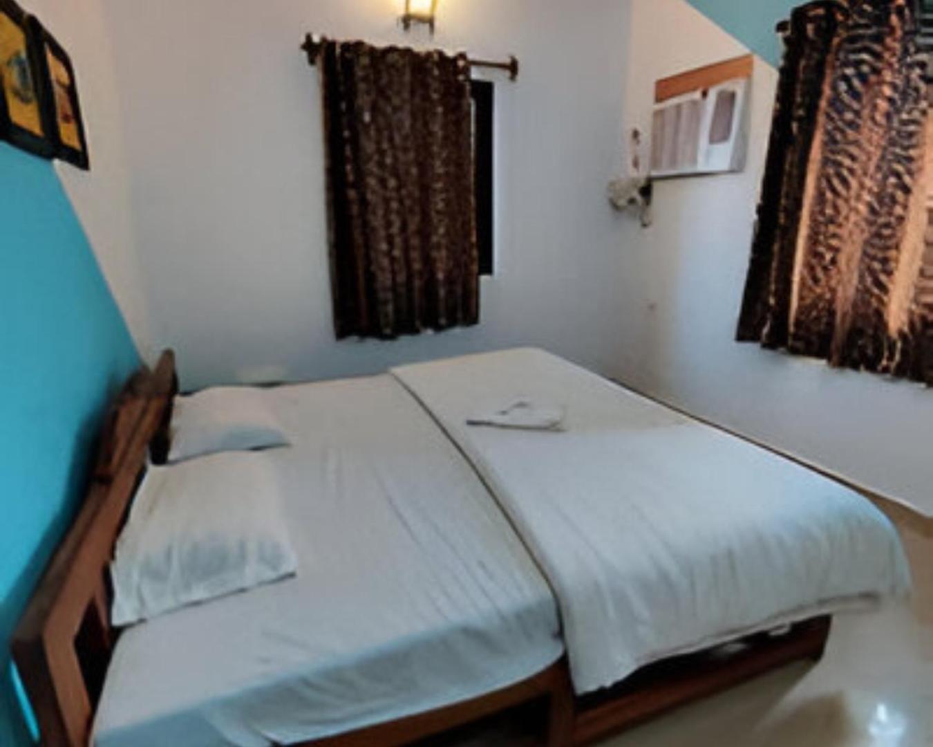 Ronne'S 2Bhk Lagoon Apartment -Calangute Exteriér fotografie